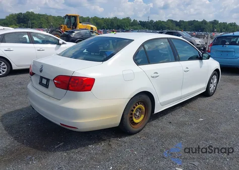 2014 Volkswagen Jetta 2.0L S из США, поврежденный, VIN 3VW2K7AJ0EM328636